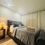 Comfy Neutral Living Free Parking